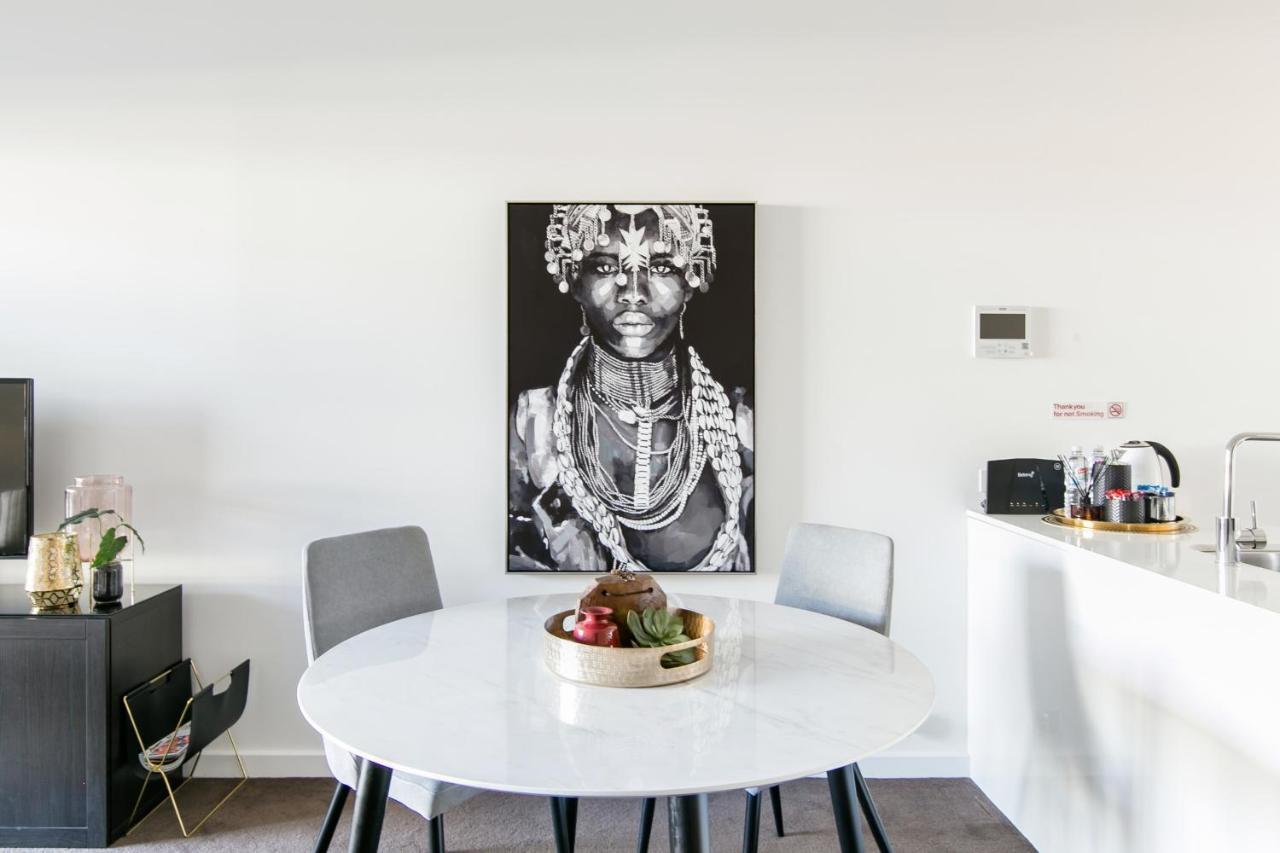 Lux 2Br Apt On Hindmarsh Sq-Pool-Gym-Sauna-Parking Adelaide Eksteriør billede